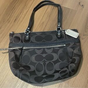Coach Black Signature Zip Shoulder Purse